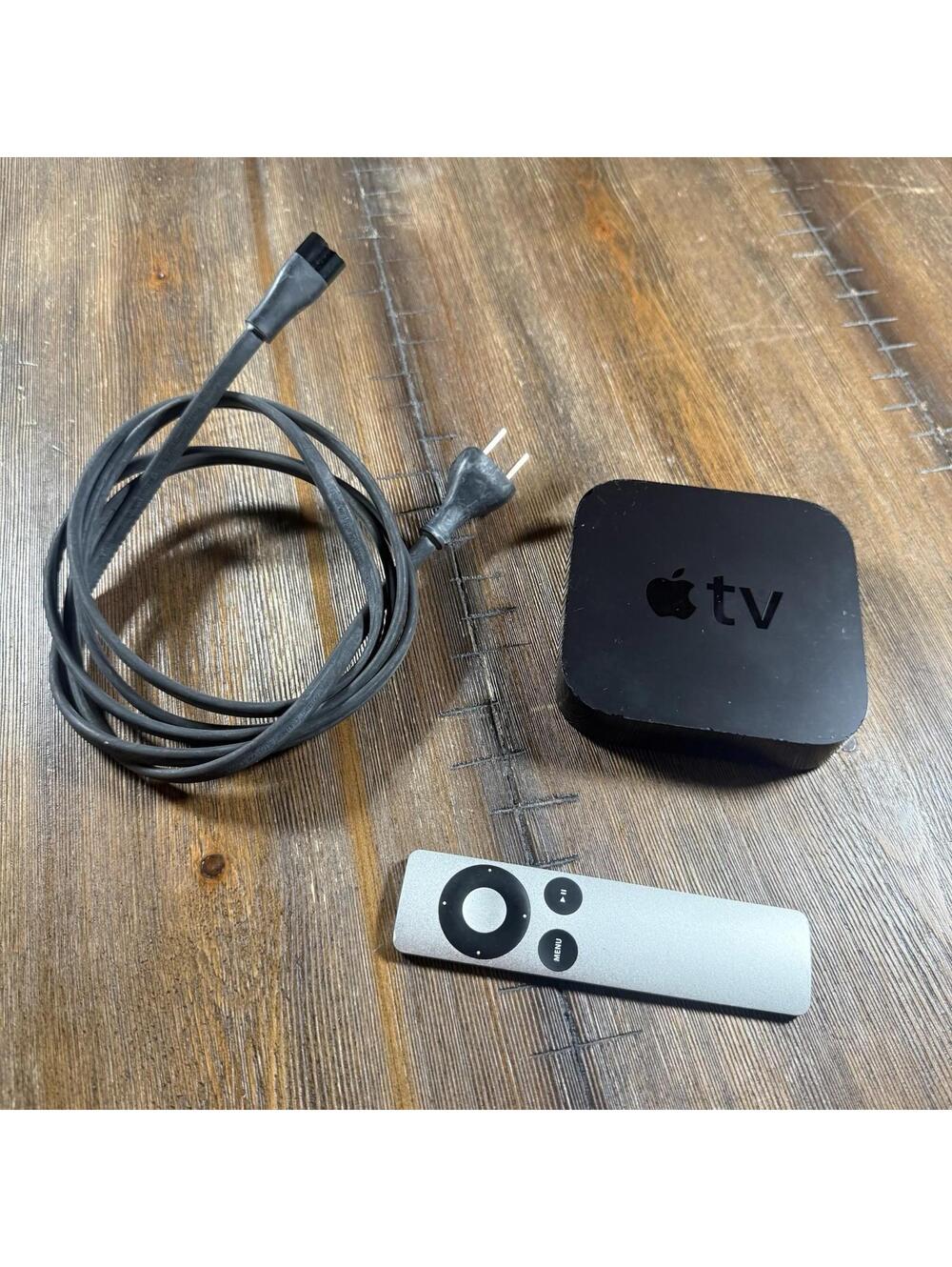AppleTV A1469 HD Digital Media Streamer - Black (3rd Generation) With Remote